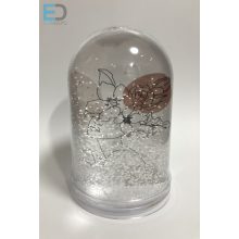 Hógömb " Óriás "-kupolás 2 képpel  (havazik)