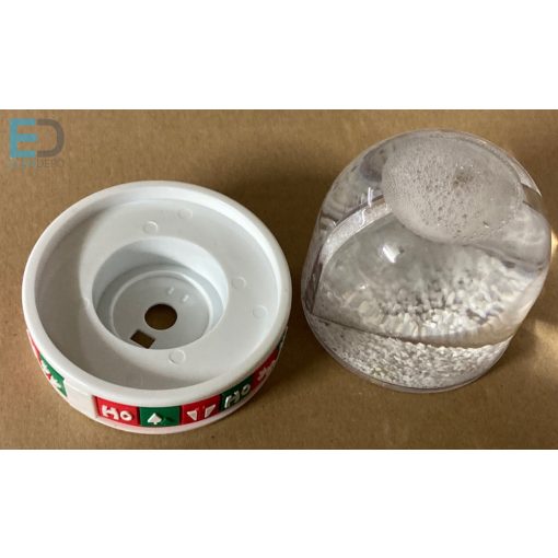 Karácsonyi hógömb  2 db cserélhető képpel