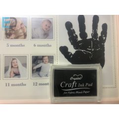 Képkeret 12 hónap kéz és láblenyomattal rózsaszín